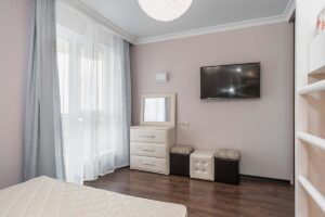 Квартира 77 м²